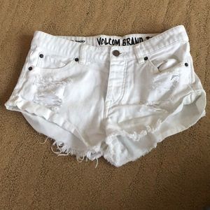 White denim tattered shorts